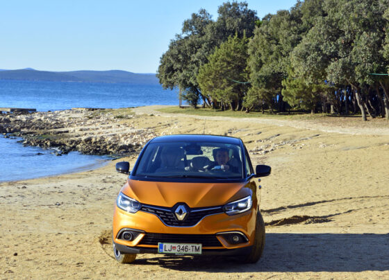 Novim Renault Scenicom do Jadrana