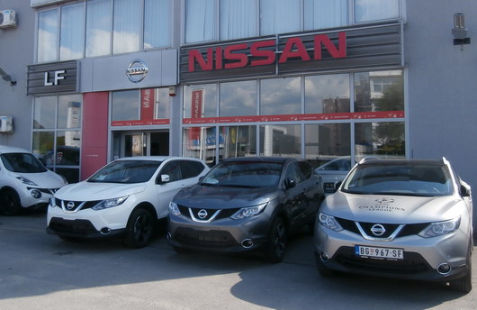 Nissan-LF Auto Centar: Petak