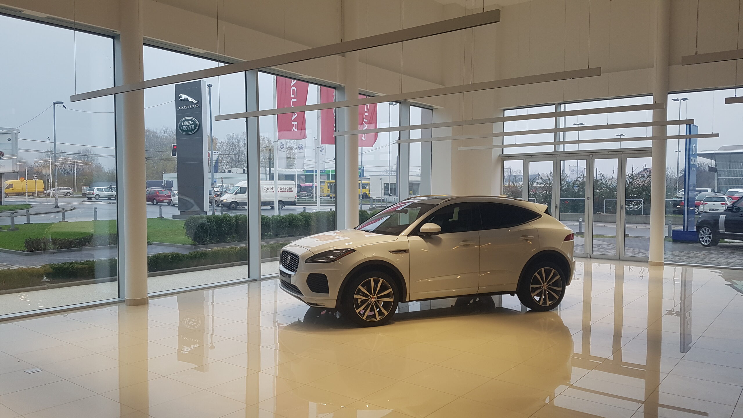 Jaguar E-Pace pretpremijerno u Srbiji, cene od 34.640 evra