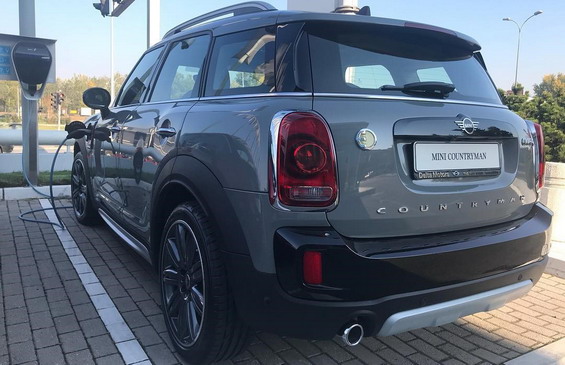 Prvi MINI Countryman Hibrid stigao u Srbiju