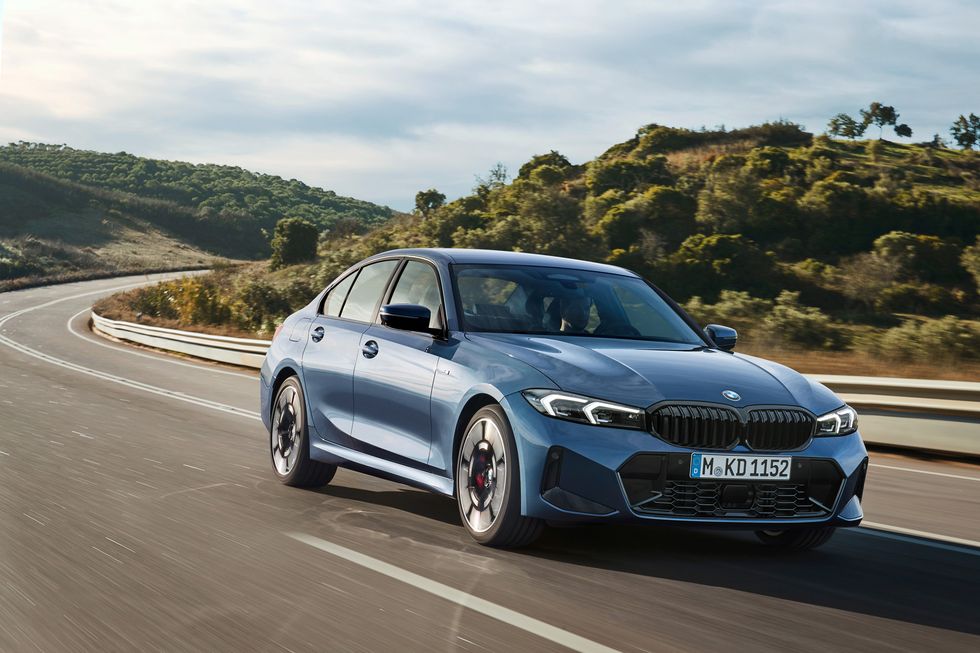 BMW serije 3 za 2025. dobija revidiran hibridni sistem