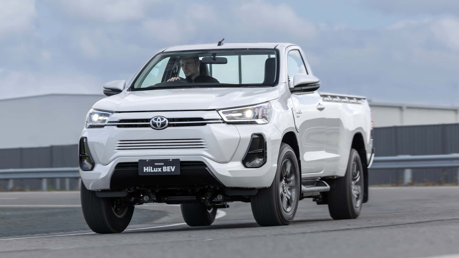 Električna Toyota Hilux konačno ulazi u proizvodnju