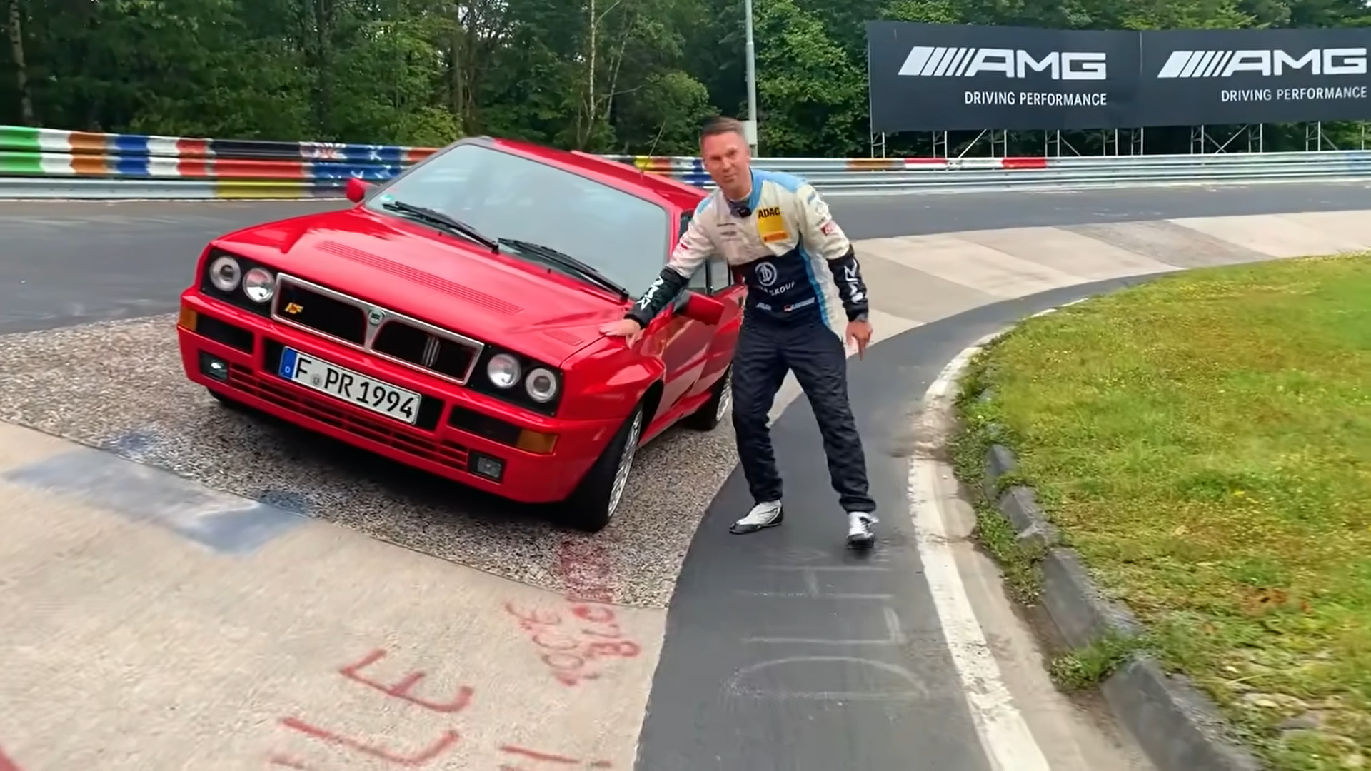 Lancia Delta Integrale Evo 2 u svom elementu na trkačkoj stazi (VIDEO)